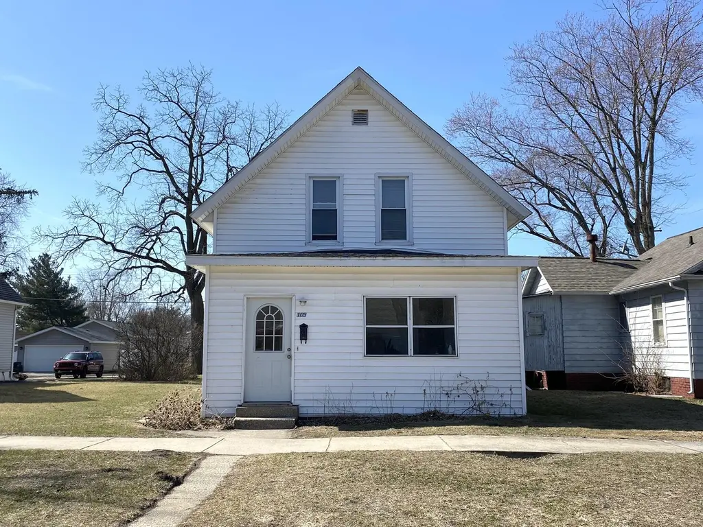 105 Hancock Ave