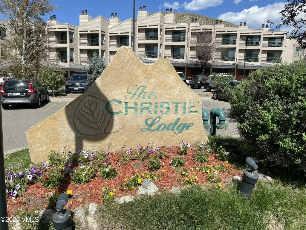 47 E Beaver Creek Blvd #276