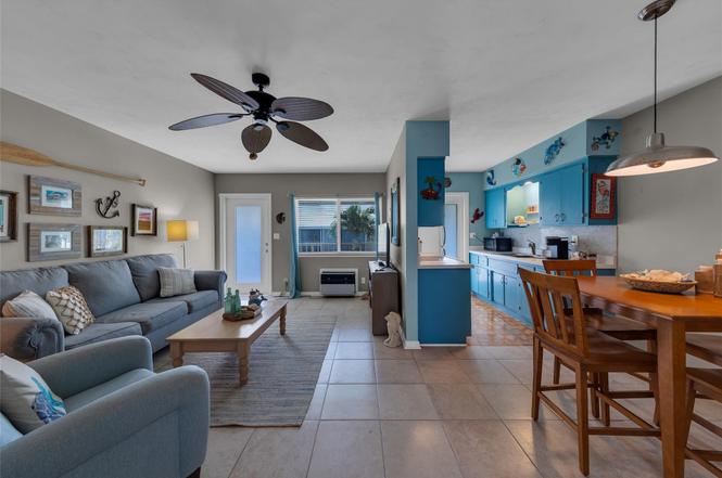 11 SW 4th Ave #11