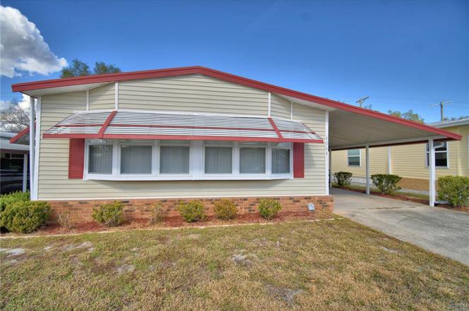 4063 Rolling Oaks Dr