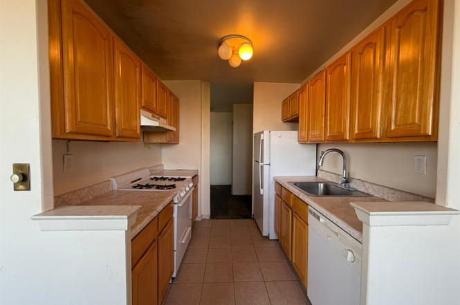 1225 KENNEDY Blvd Unit 5F