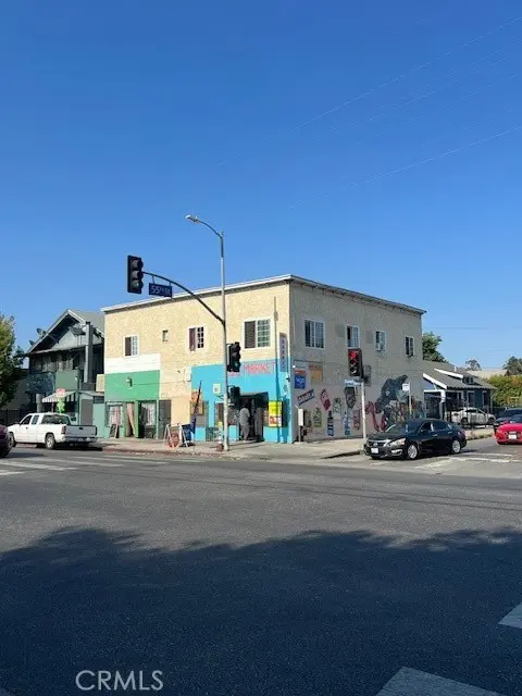 5426 Compton