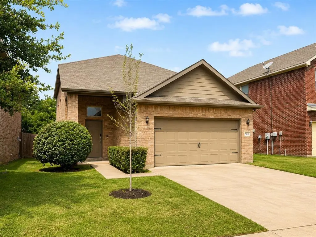 5548 Thunder Bay Dr