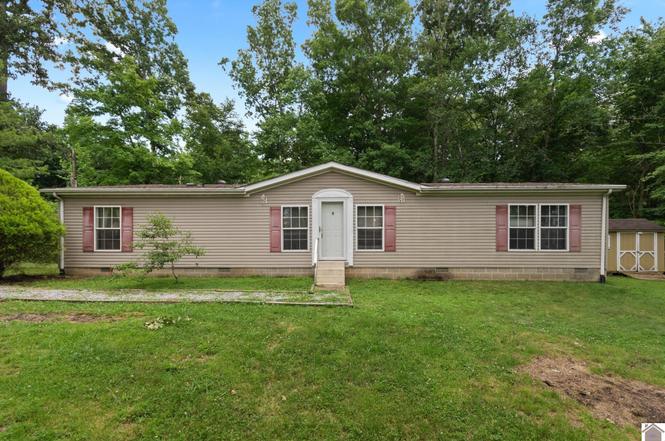 75 Walnut Dr