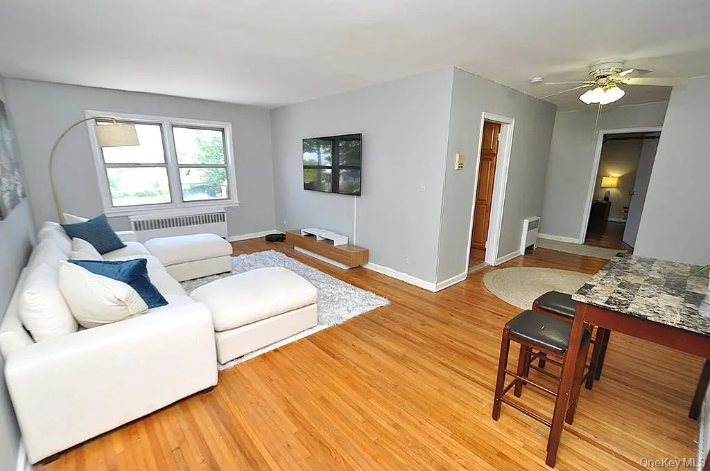 485 Webster Ave Unit B5