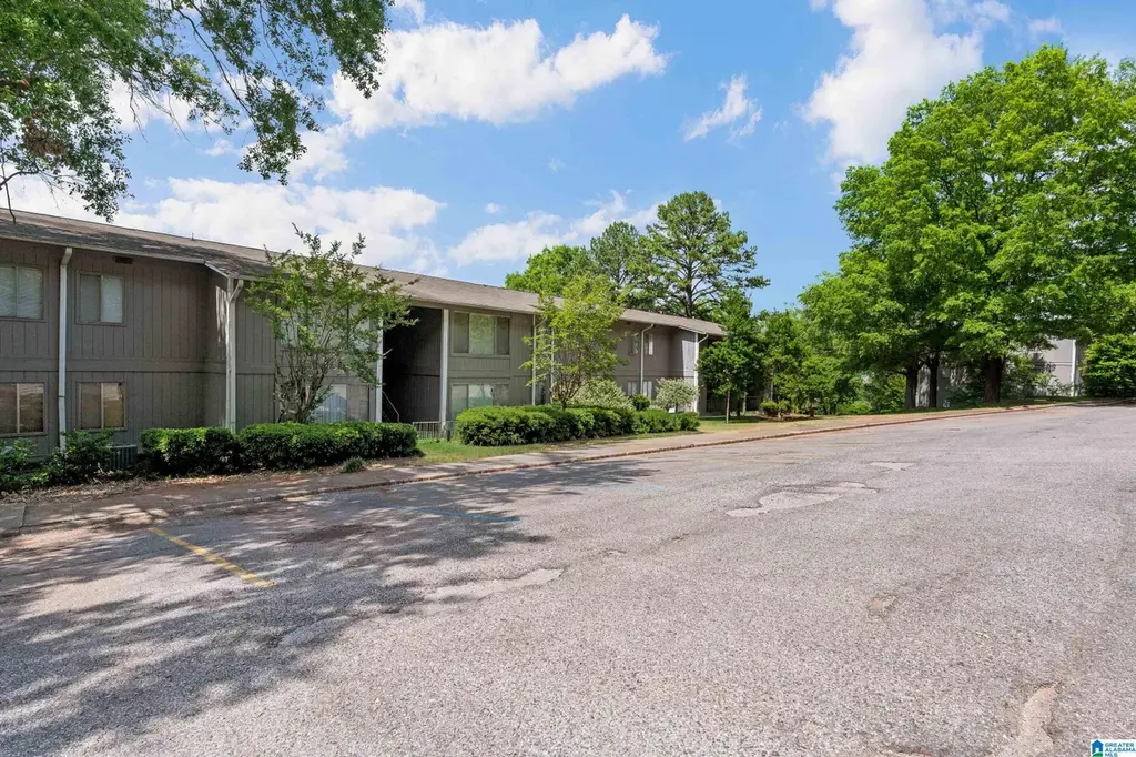 422 Skyview Dr Unit H