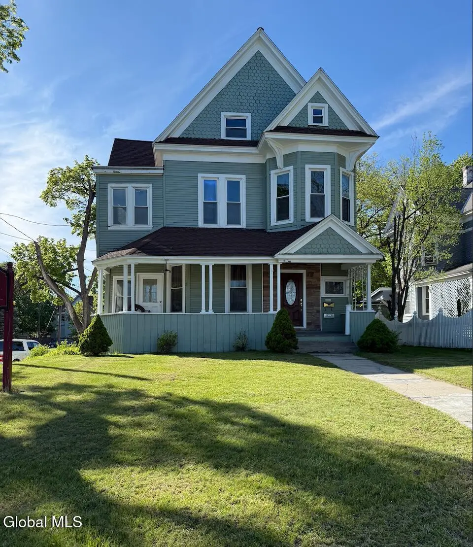 160 Market St