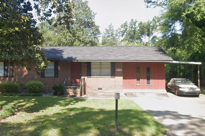 916 Crawford Dr