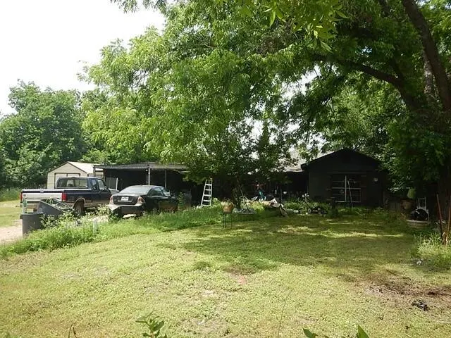 319 Church Ave