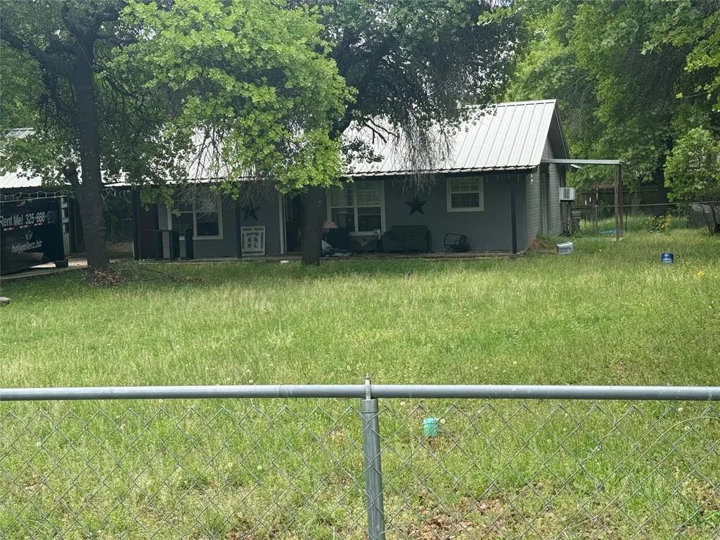 4921 Private Road 5272