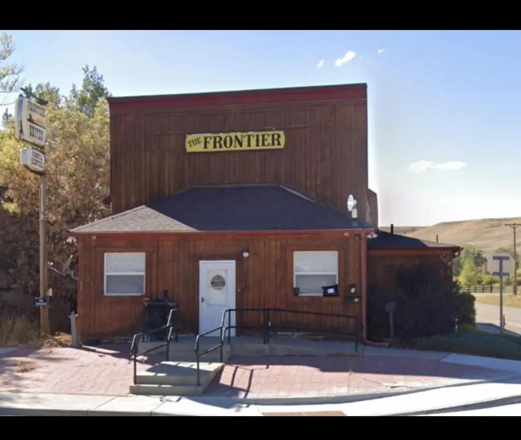113 Hwy 233 .