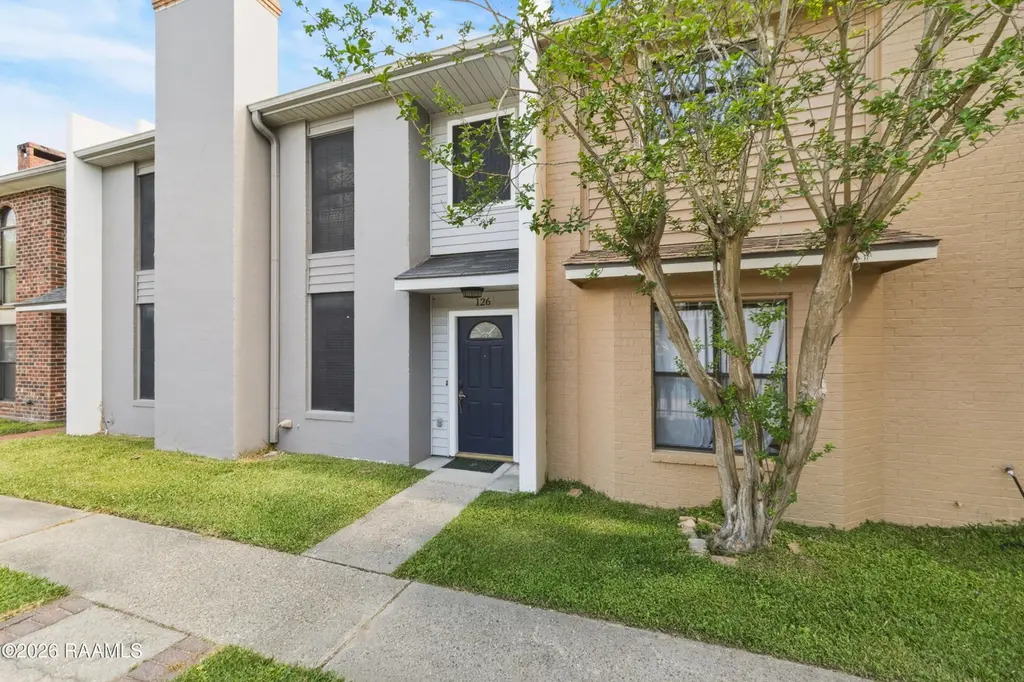 305 Halcott Dr Apt 126