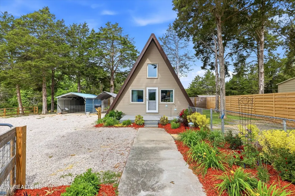 138 Harness Rd