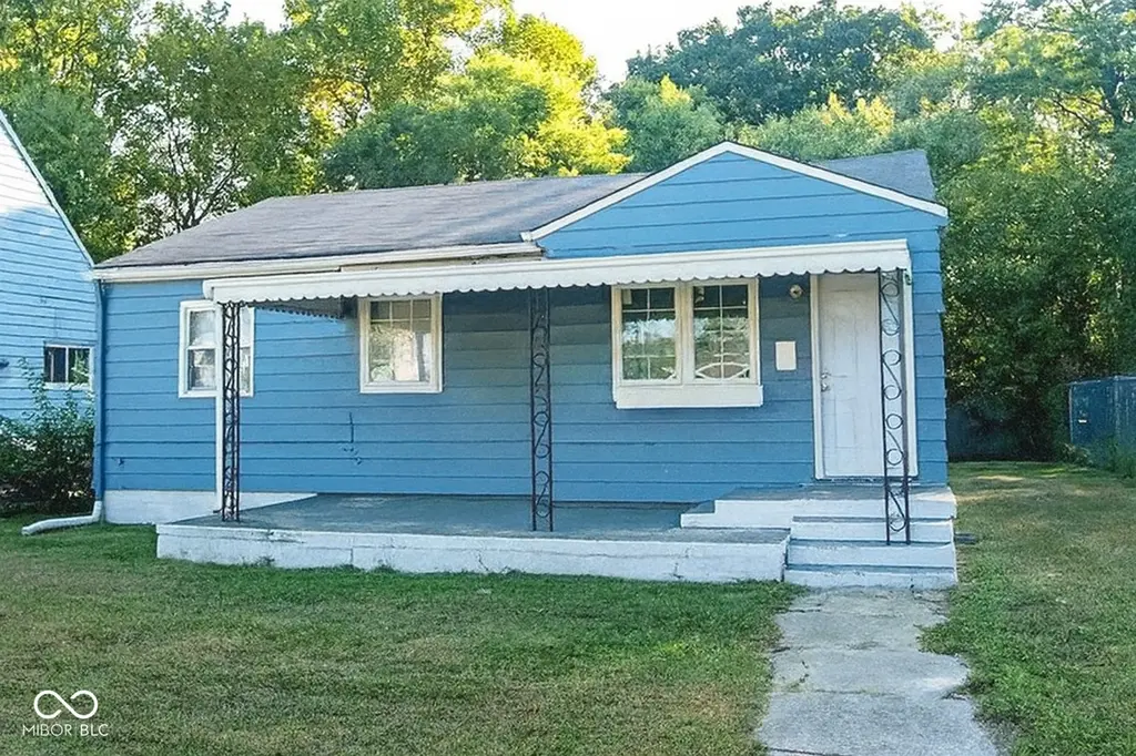 3521 N Riley Ave