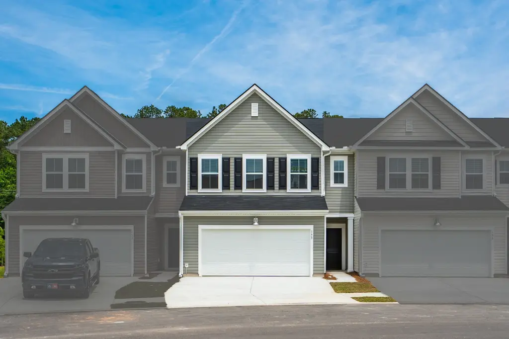 153 Green Thistle Way