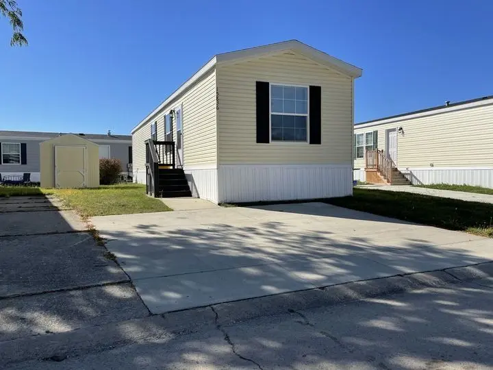 2 Bed 1 Bath Single Section Plan
