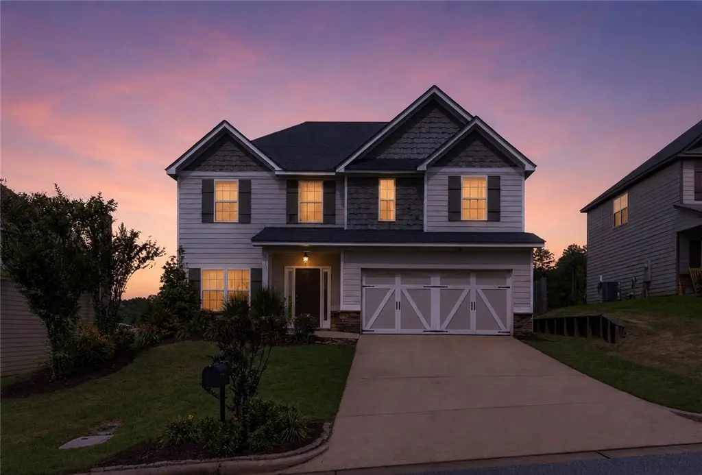 2907 Ashley Ln