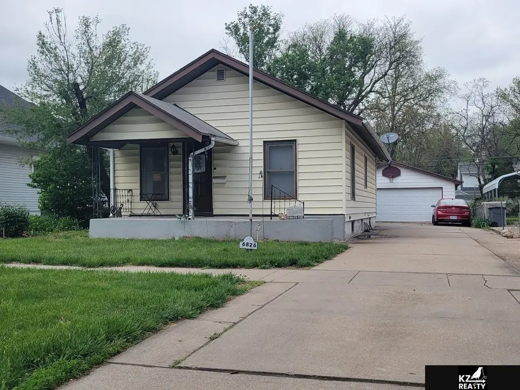 6826 Morrill Ave
