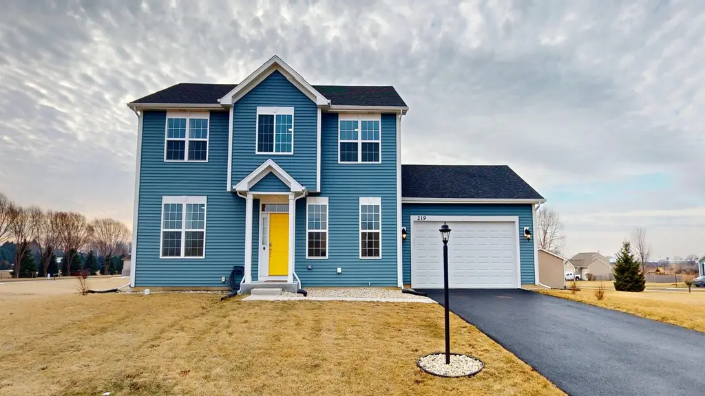219 Deer Run Trl