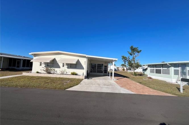 824 Cervina Dr