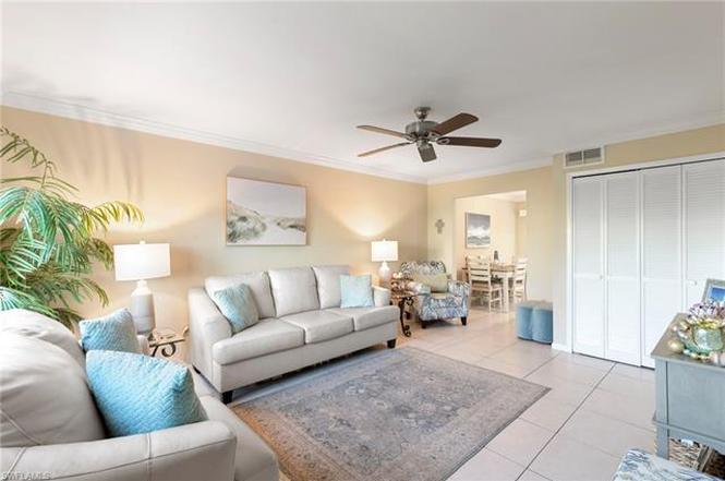 1332 Delbrook N Unit J2
