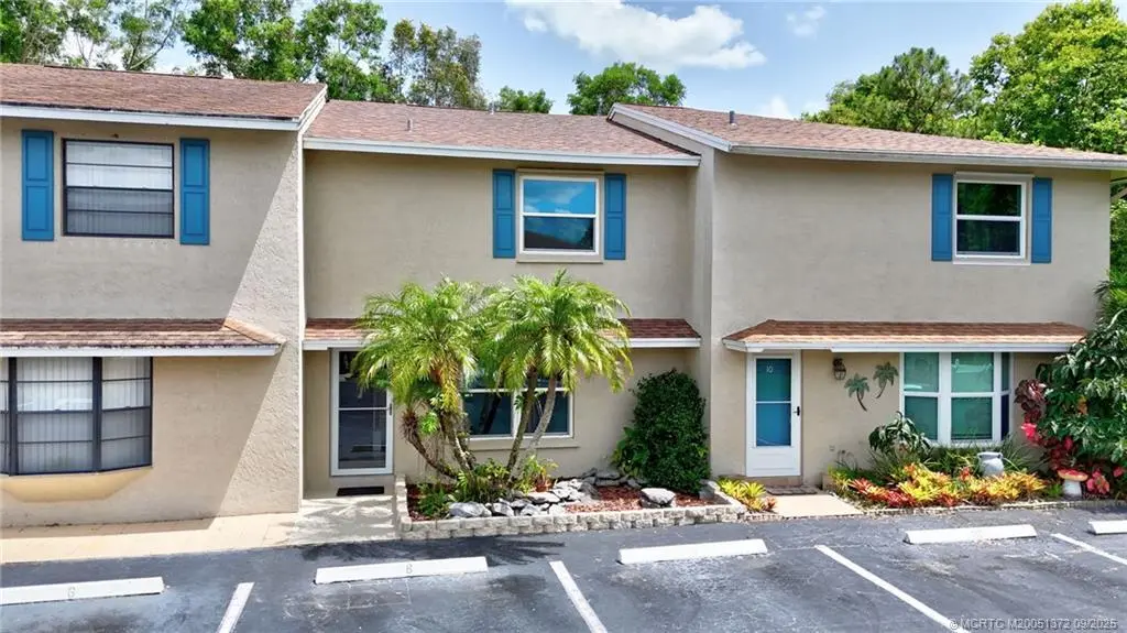 50 SW Blackburn Ter #8