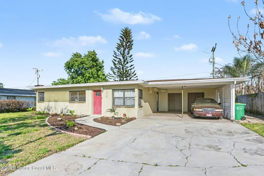 310 Norwood St