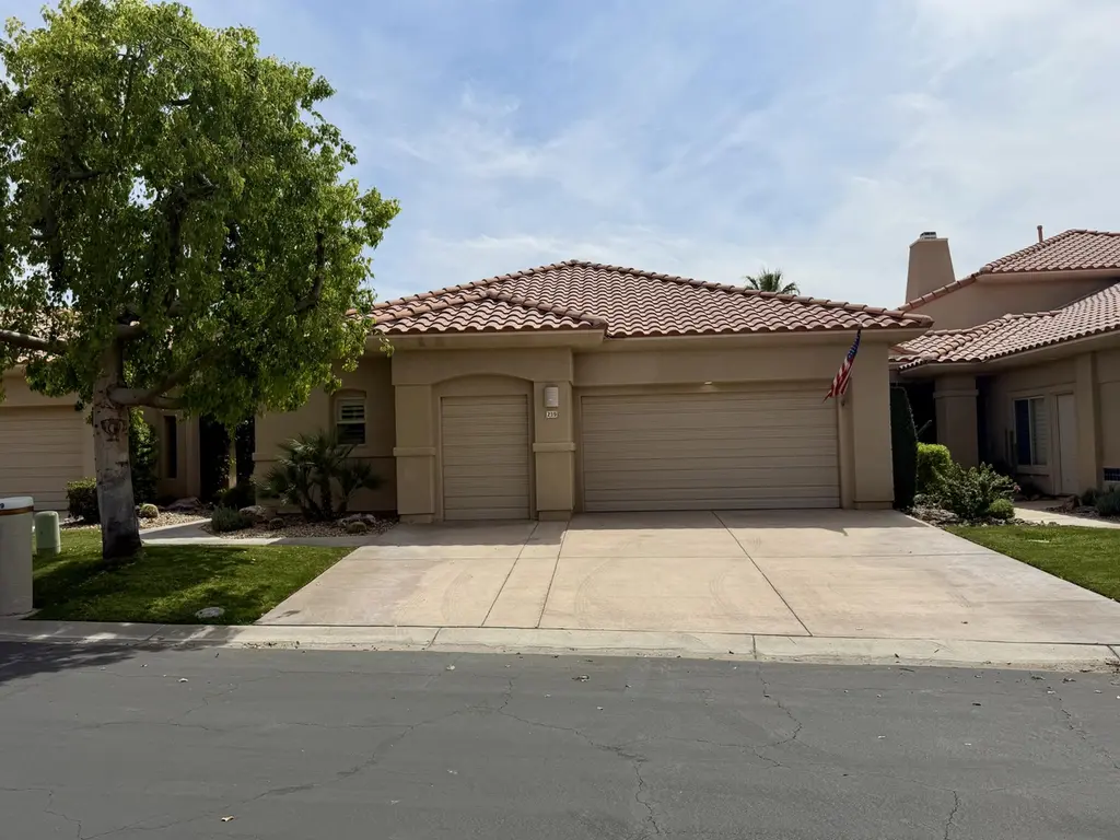 219 Kavenish Dr
