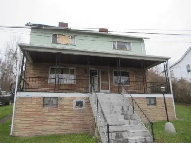 233 Water St