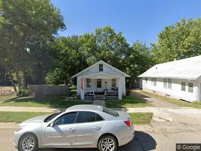 415 S Rustin St