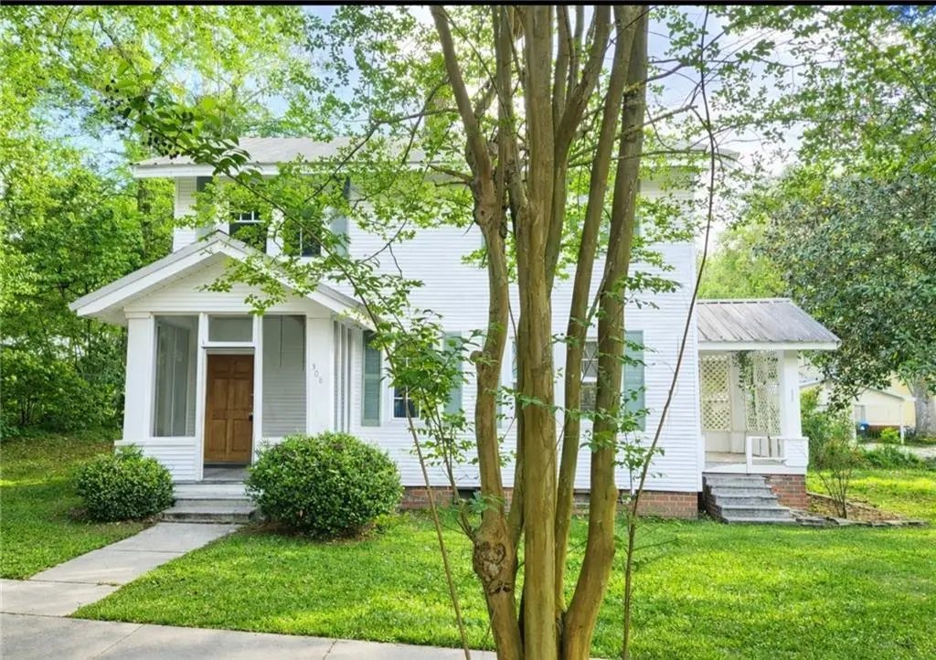 308 Lee St