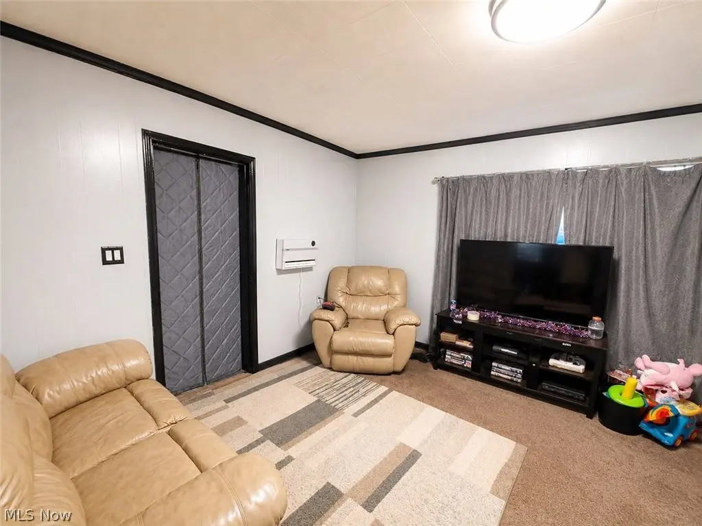 2465 Greens Run Rd