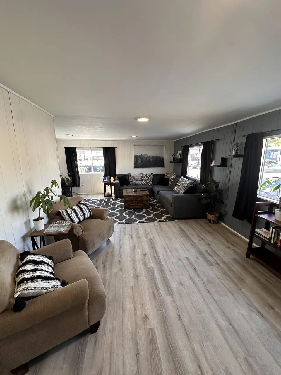 3250 Airport Rd