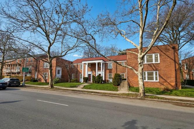 144-37 Grand Central Pkwy Unit 74E