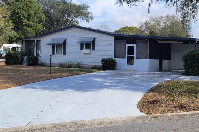 1635 Pinehurst Dr