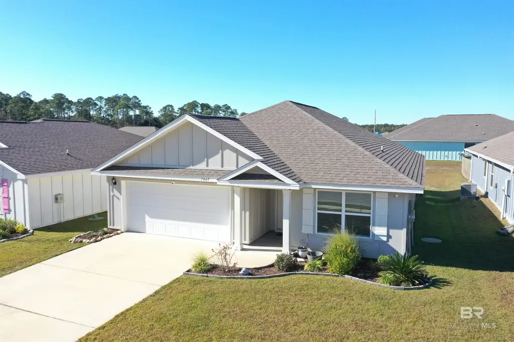 7447 Coppin Dr