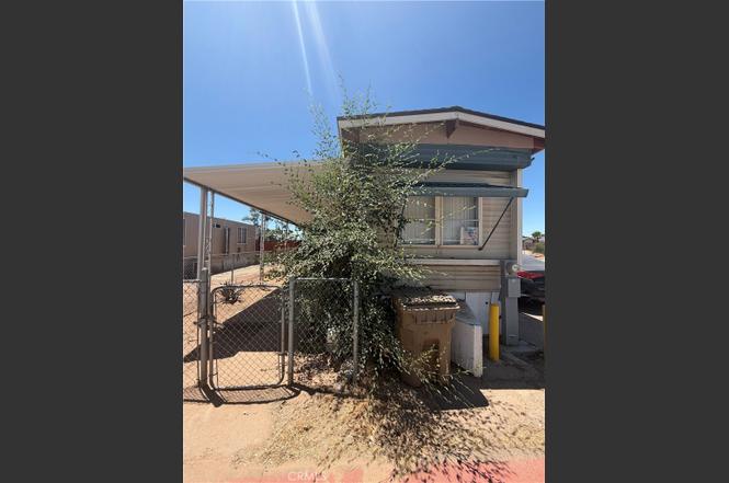 9120 Hesperia Rd #18