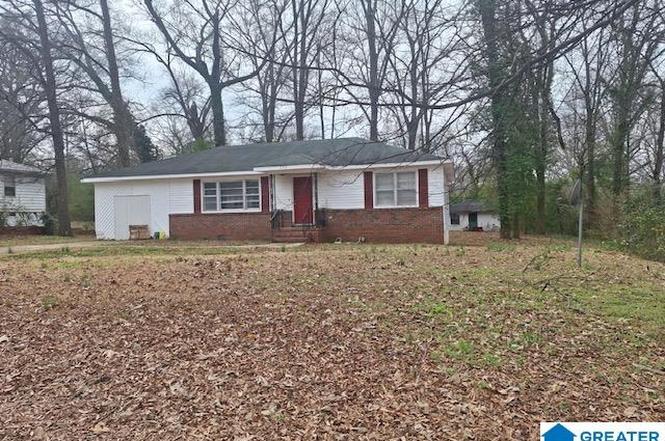 208 Boxwood Cir