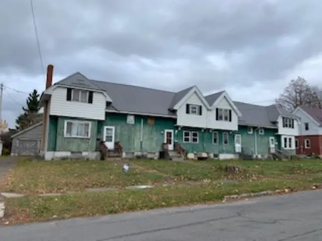74-80 Woodlawn Ave