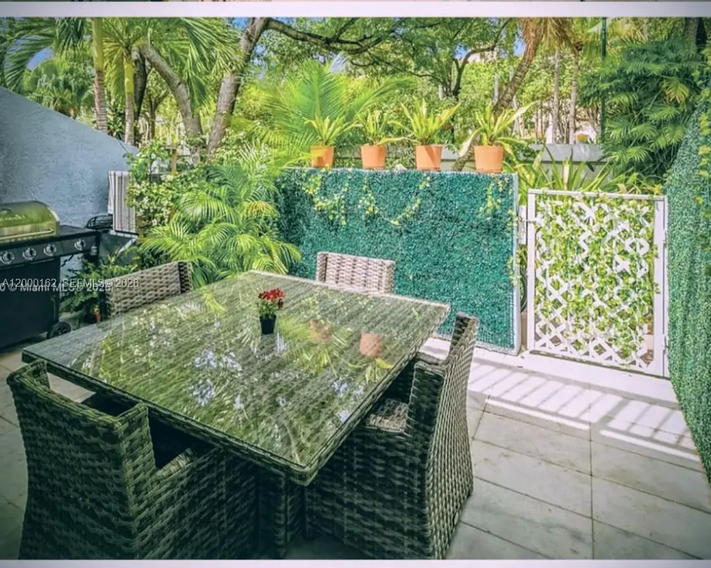 798 Crandon Blvd Unit 55-B
