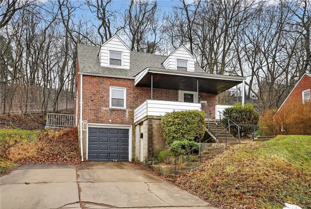 12148 Harvard Dr