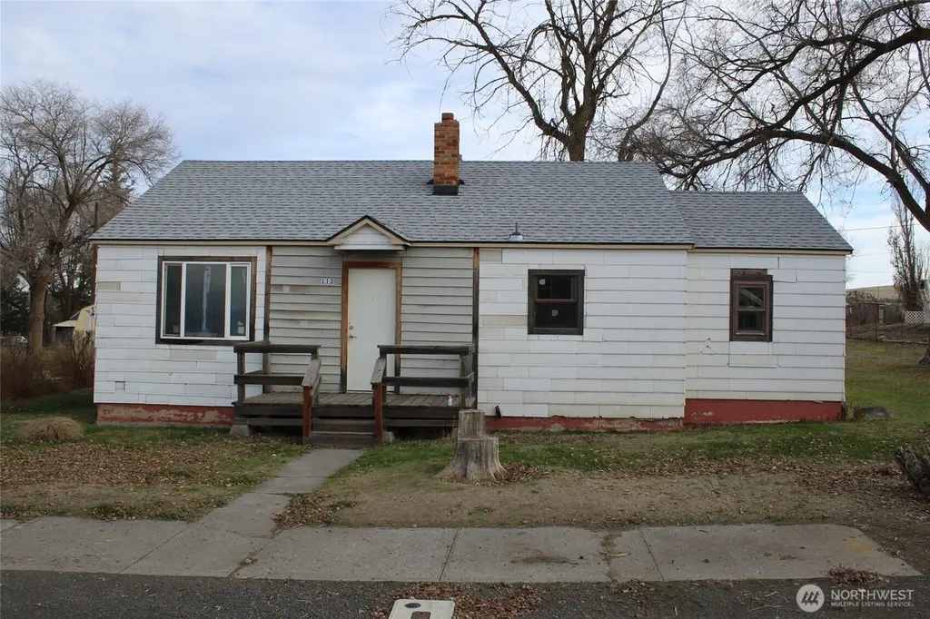 113 S Lutcher Ave