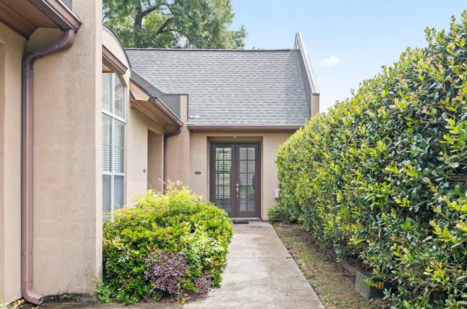 1309 Court Ave