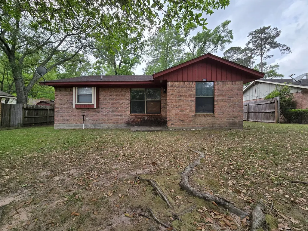 808 Willow Ave