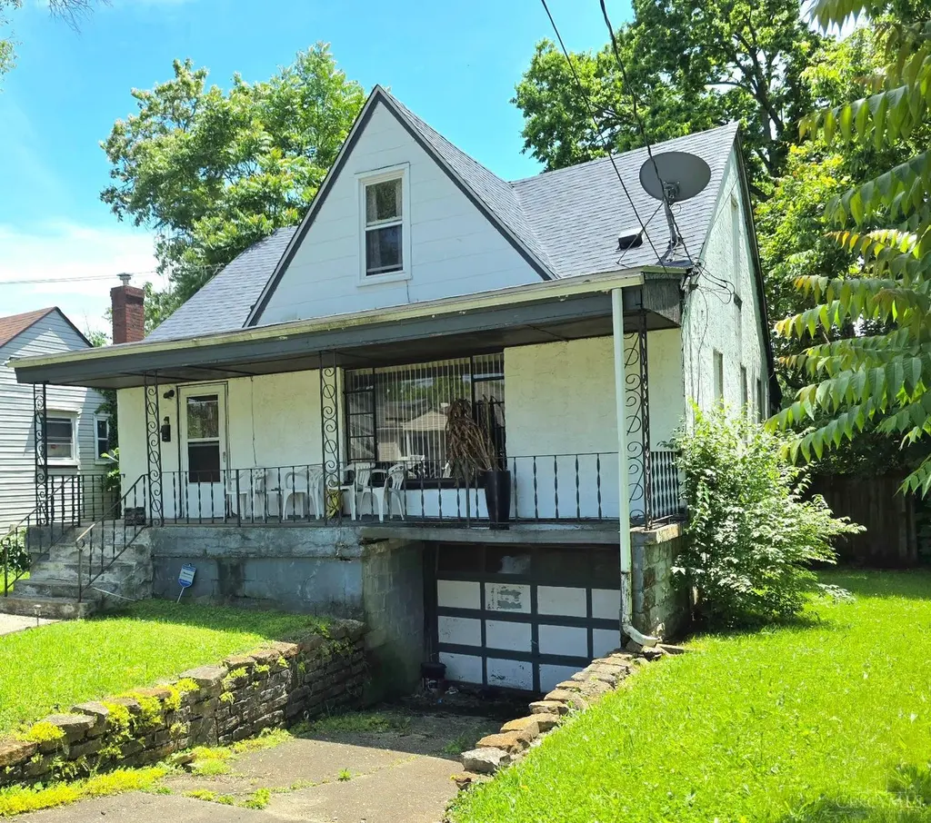 1001 Byrd Ave