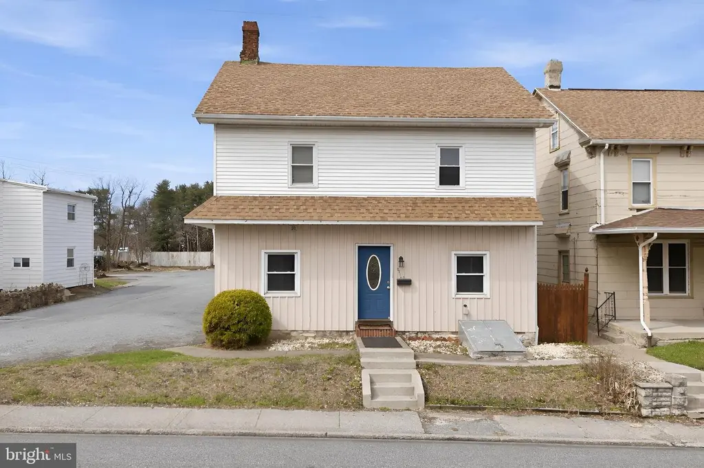 3514 Walnut St