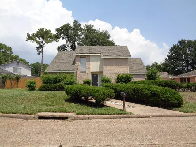 14410 Muirfield Ln