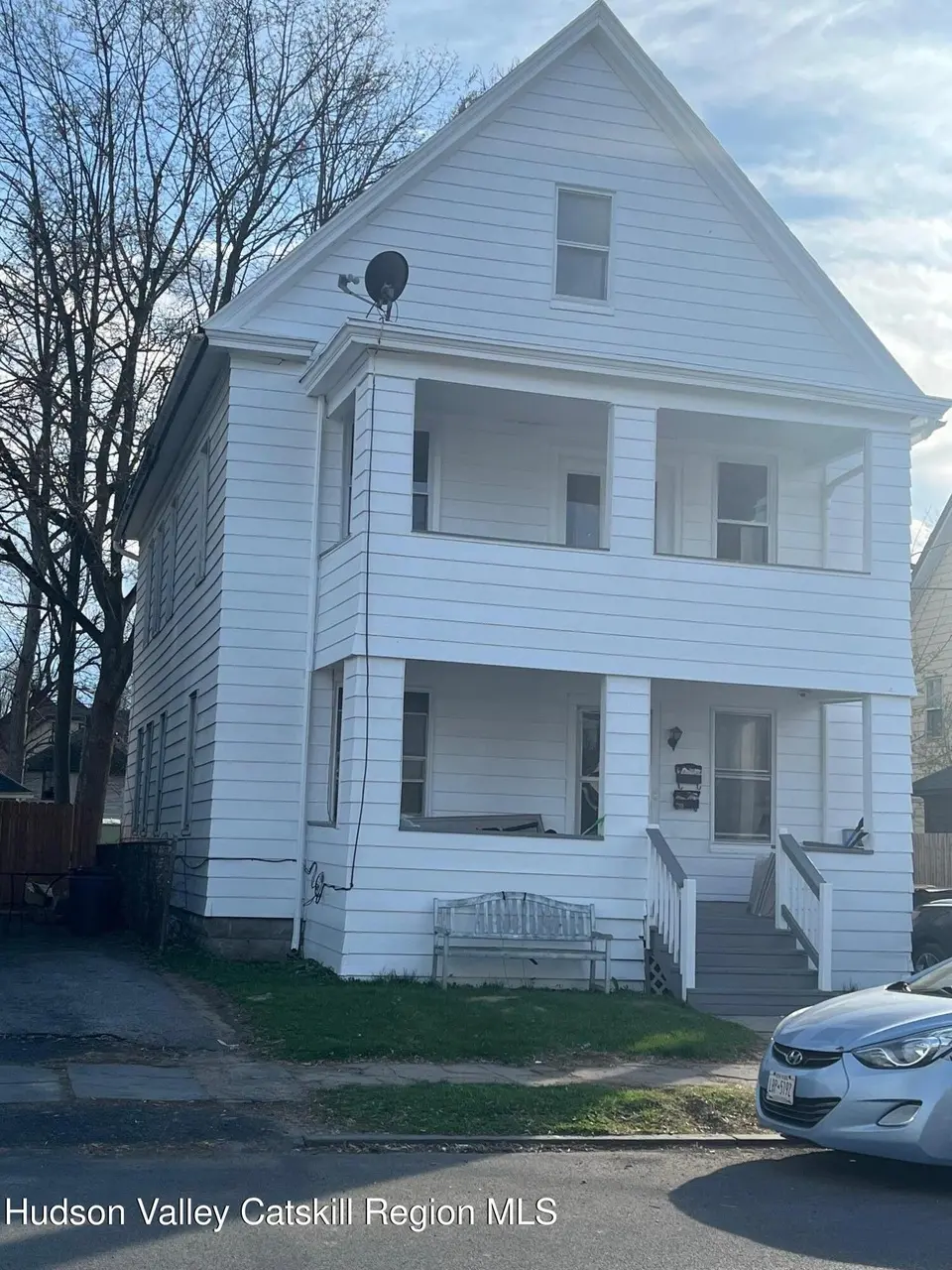 235 Smith Ave