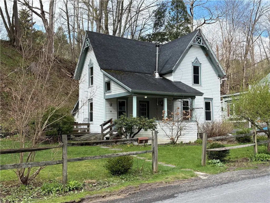 20 Newton Ave