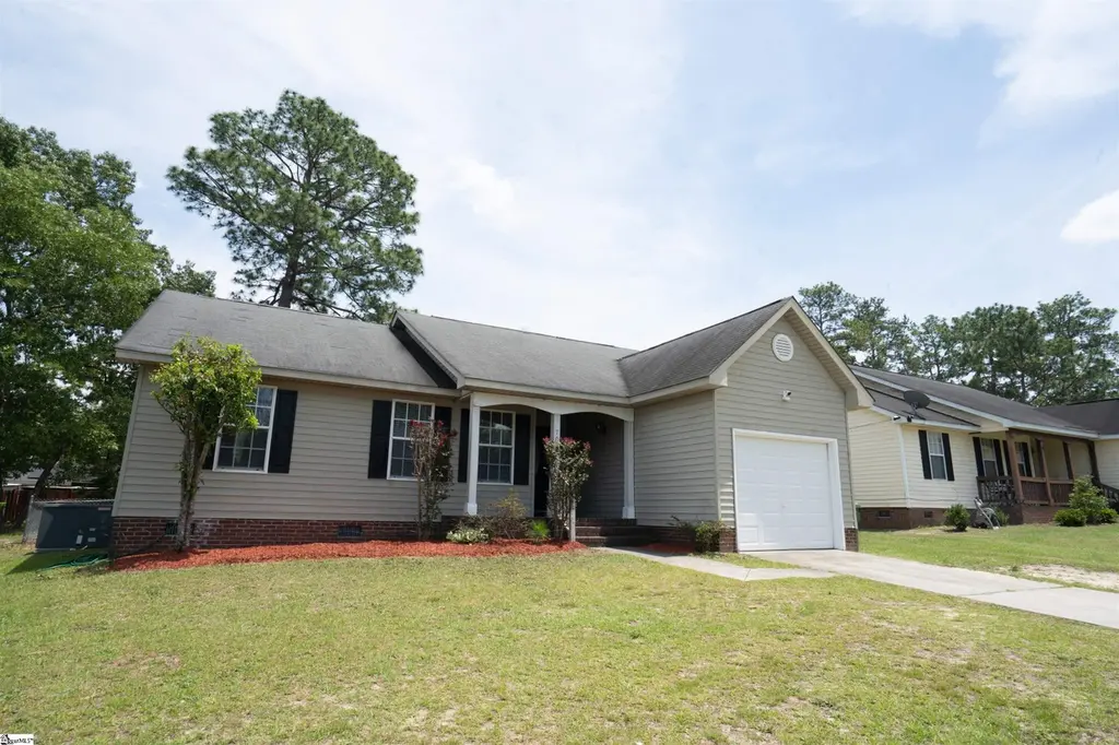 705 Bitternut Rd